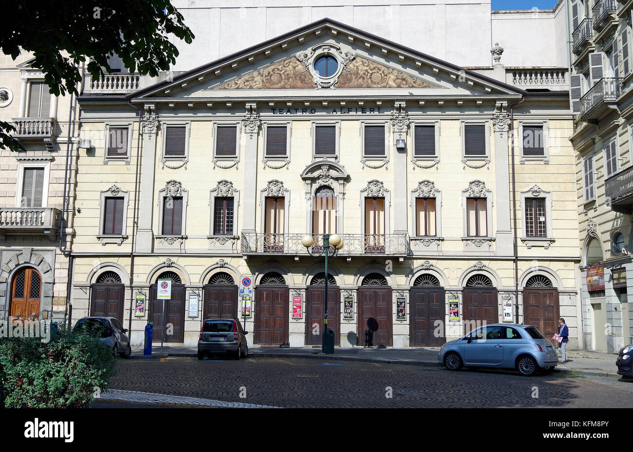 Esterno del Teatro Alfieri, Teatro Alfieri di Torino, Italia Foto stock -  Alamy