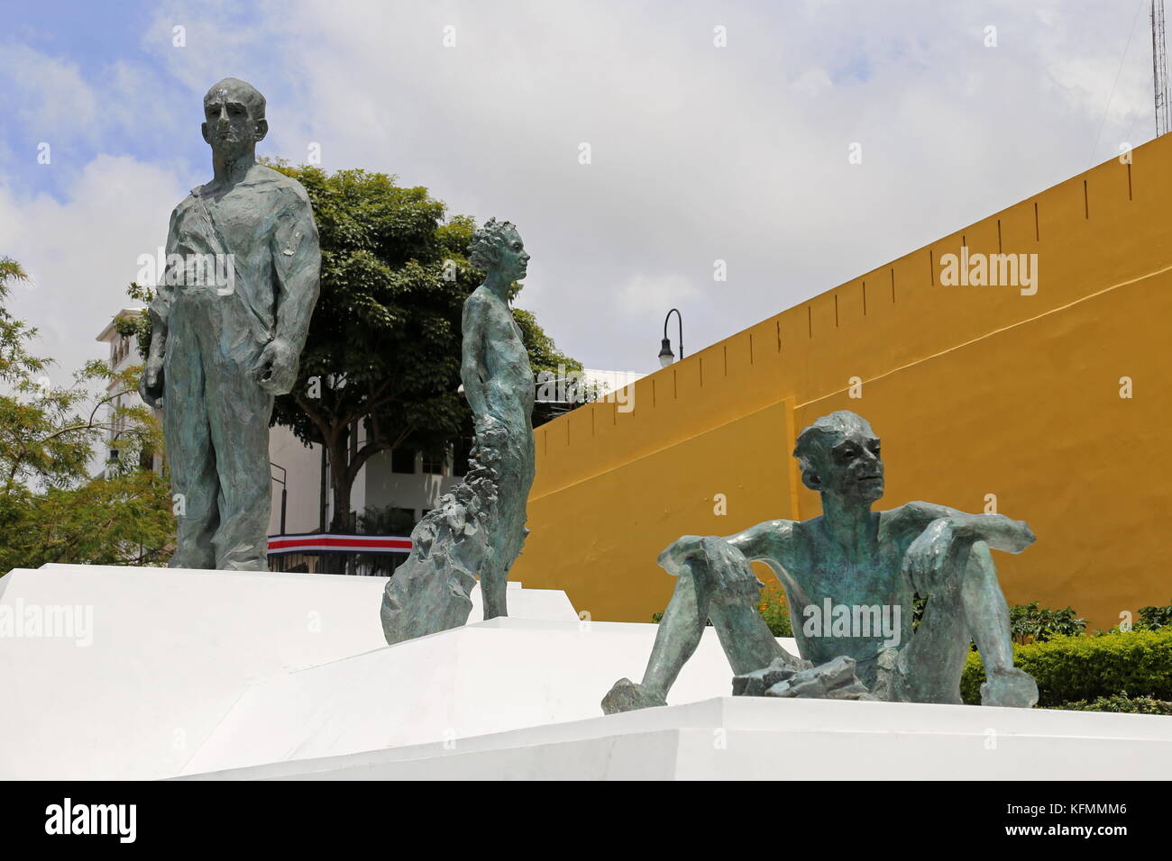 José Figueras Ferrer scultura, Plaza de la Democracia, San José, San José provincia, Highlands Centrali, Costa Rica, Central Ame Foto Stock