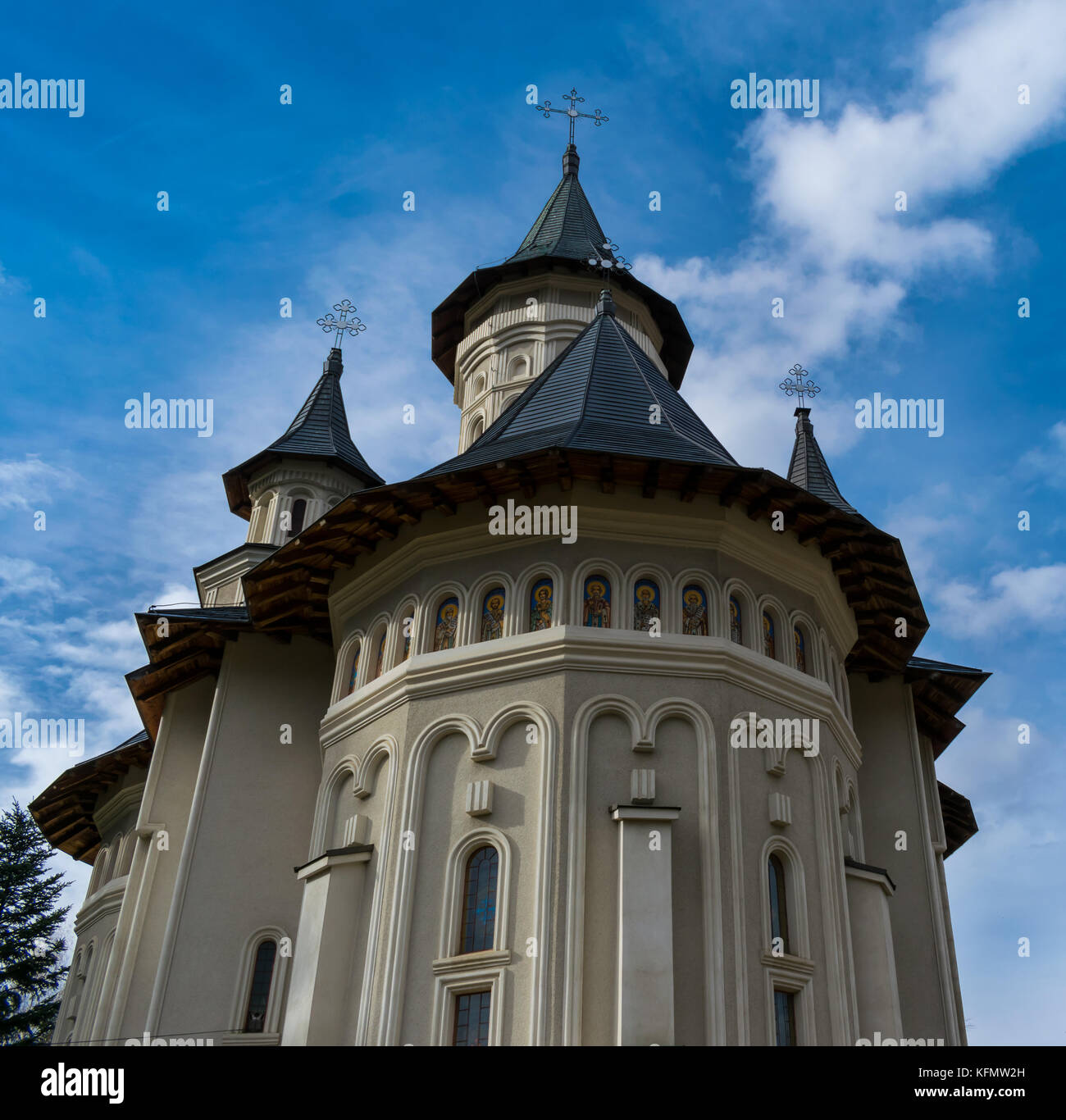 Tradizionale chiesa ortodossa romena in Europa orientale Foto Stock