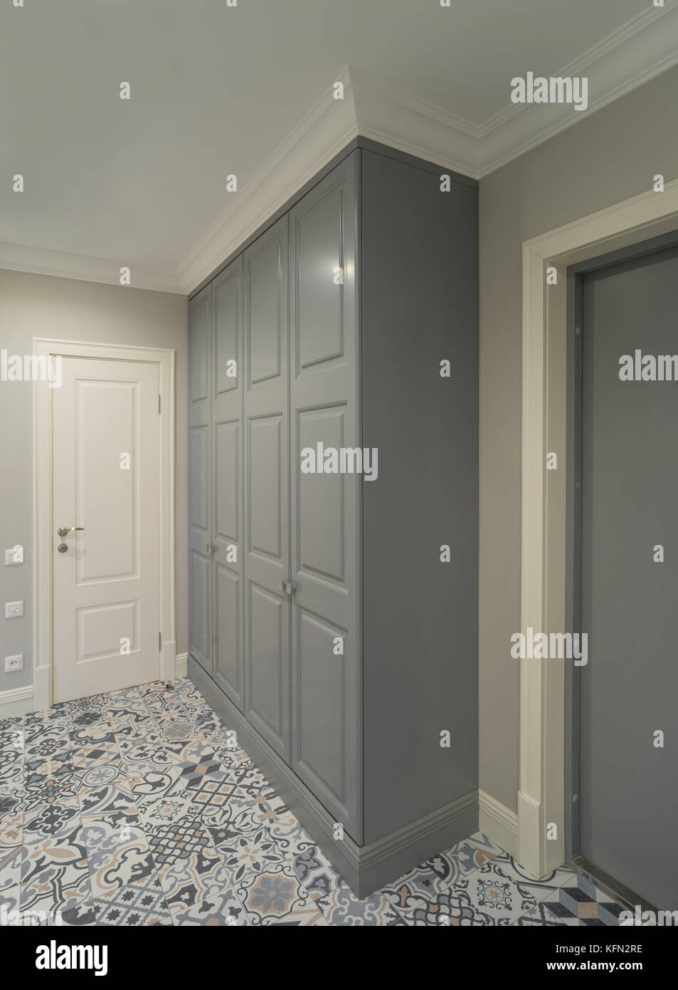 Grigio anticamera di arredamento moderno Foto Stock