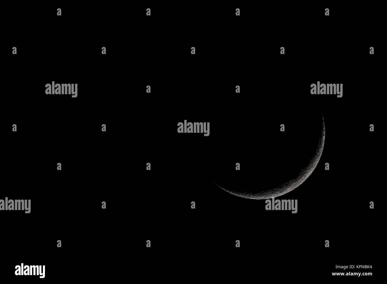 Sol, Avion, Areopuerto, Luna, Luces, Rueda, Feria, colores, Foto: LuisGutierrez/NortePhoto.com **** La Luna è il solo satellite naturale della terra. Con un diametro equatoriale km1 3474 è il sistema solare più grande del quinto satellite, mentre rispetto alla dimensione proporzionale del suo pianeta è il più grande satellite: un quarto del diametro della Terra e 1/81 la sua massa. Una de las primeras lunas llenas del año 2013 se pudo apreciar hoy antes del anocecer sobre el cielo al oriente de la ciudad de Hermosillo, Sonora. La Luna es el único satélite natural de la Tierra. Con onu diámetro ecuatorial Foto Stock