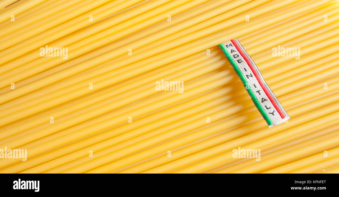 Made in italy oltre a crudo spaghetti italiano Foto Stock