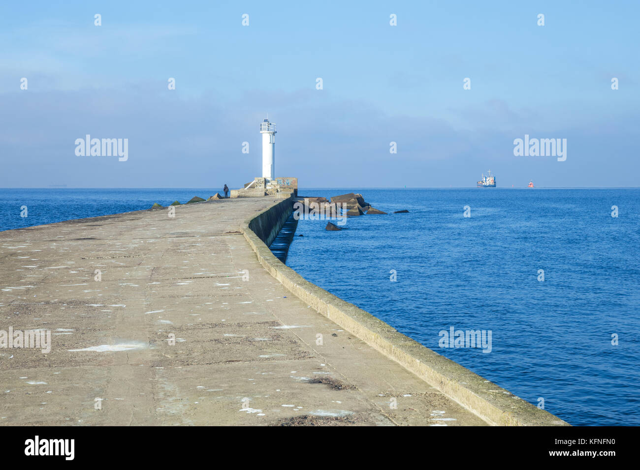 La Lettonia, Riga, mar baltico, mole, wave, yacht. 2017 Foto Stock