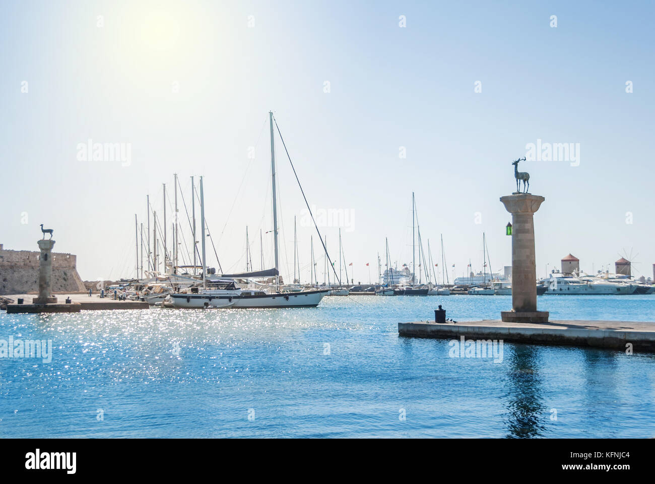 Mandrake Harbour, l' isola di Rodi, Grecia. rumore aggiunto Foto Stock