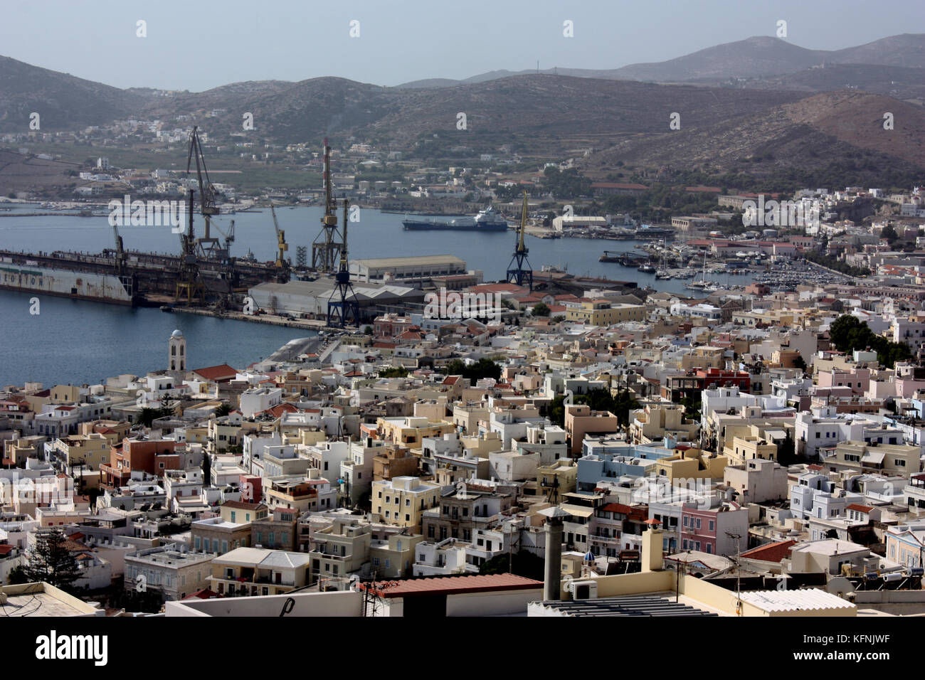 Vista di Syros da ano SIROS, CICLADI Foto Stock