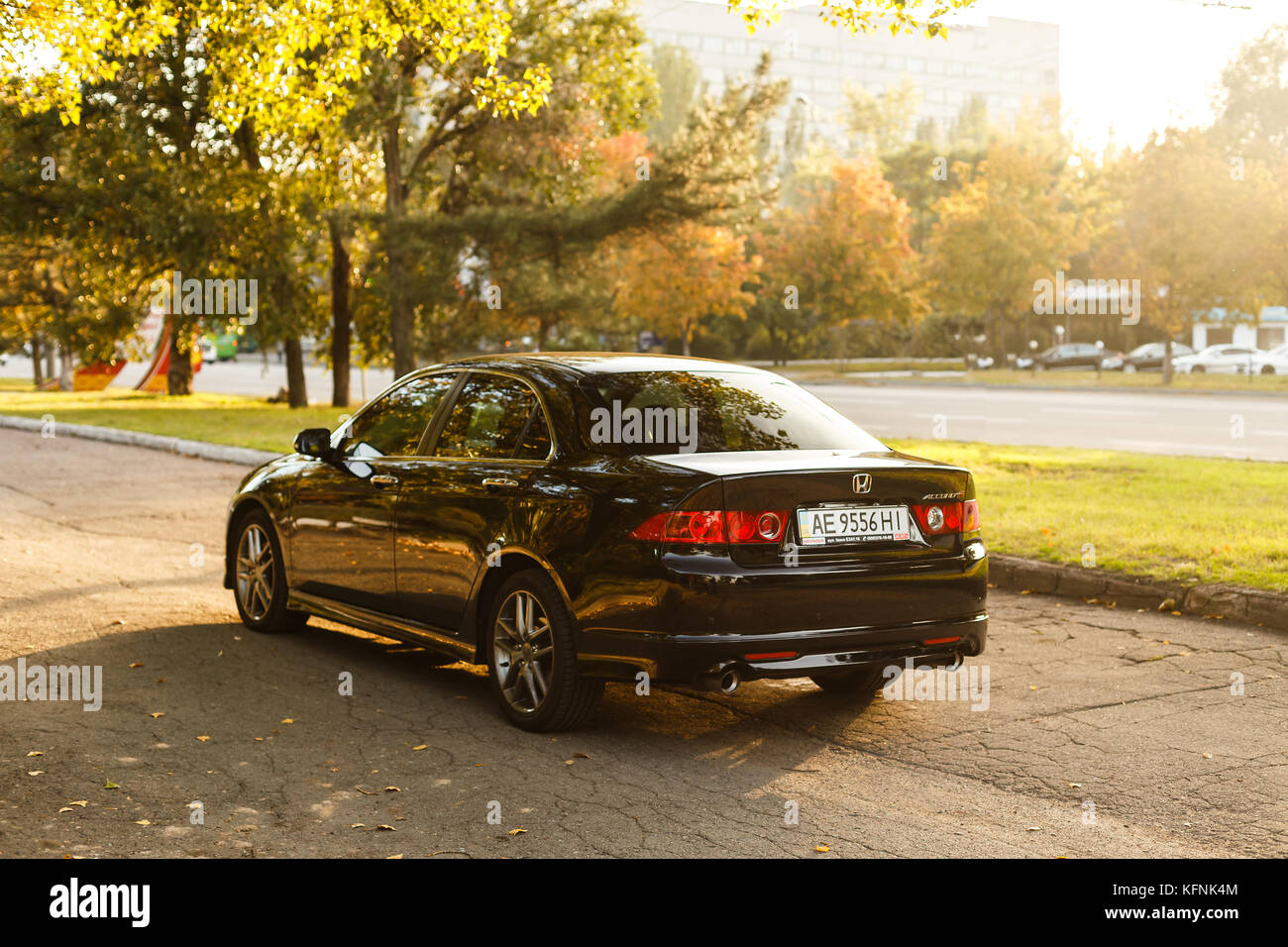 DNIPRO, Ucraina - Ottobre 01, 2016: Honda Accord in città Foto Stock