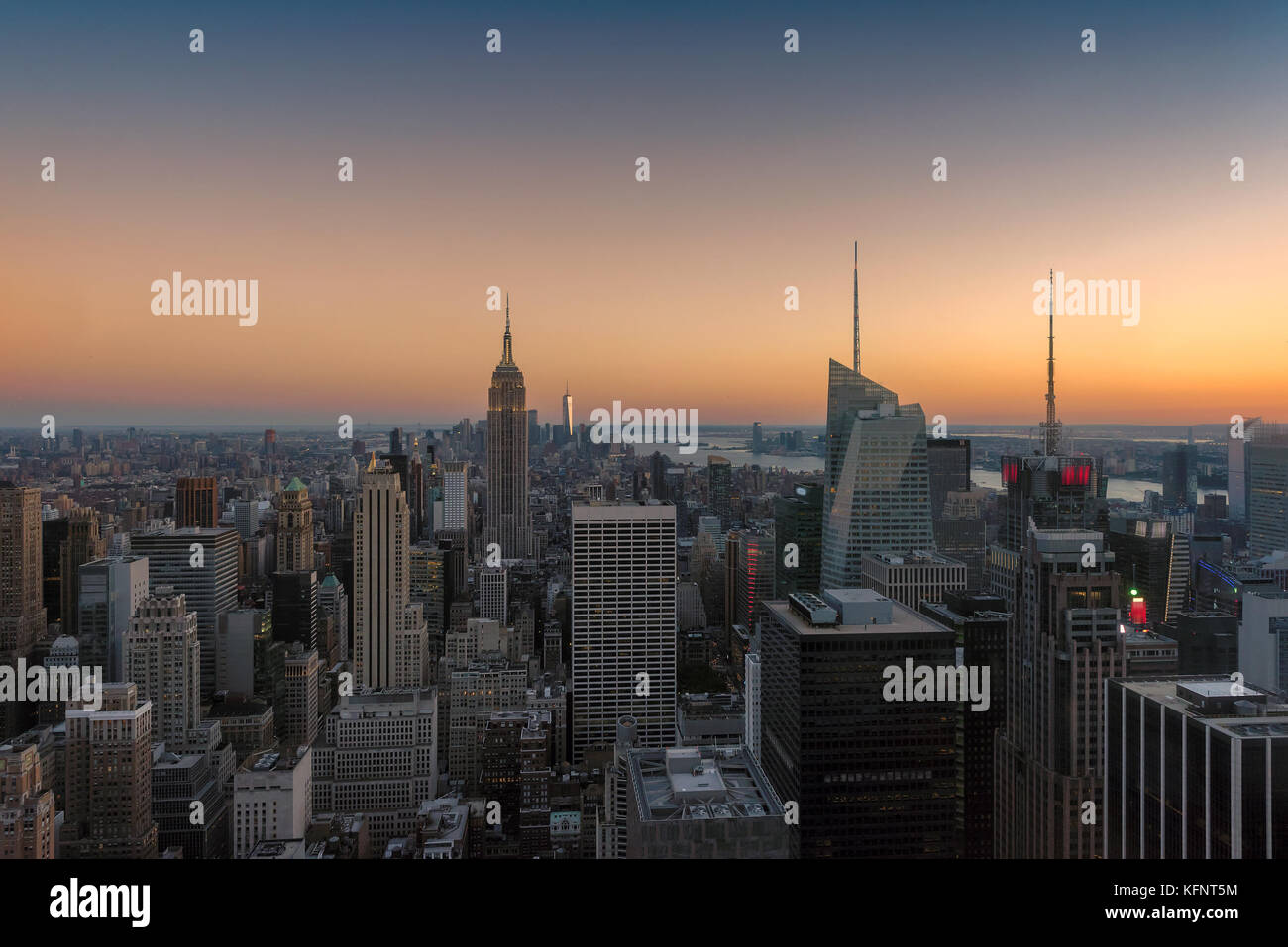 La città di new York skyline al tramonto. Foto Stock