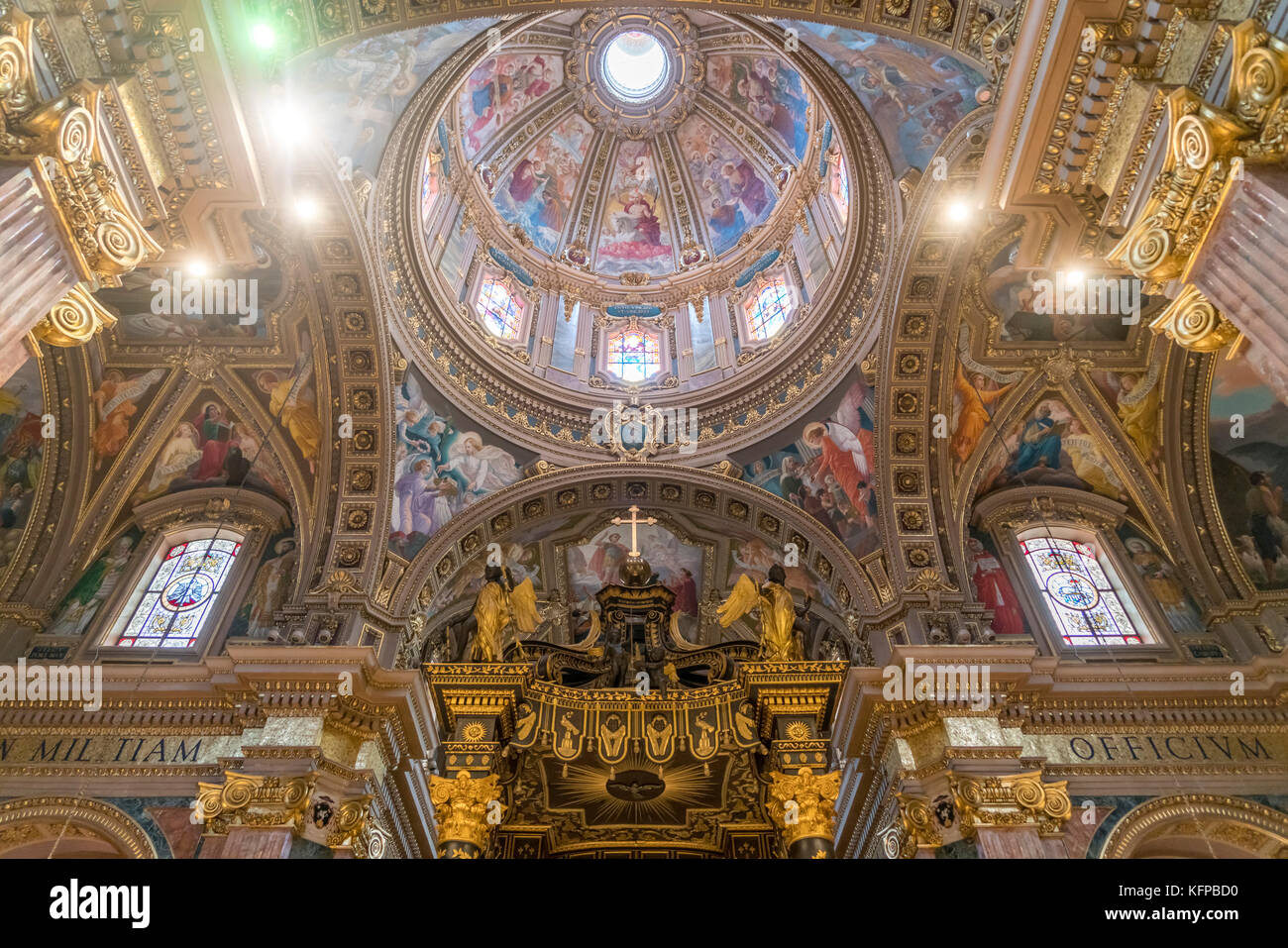 Innenraum der barocken Basilika San Gorg, Victoria, Insel Gozo, Malta | Basilica di San Giorgio interno , Victoria, Gozo, Malta Foto Stock