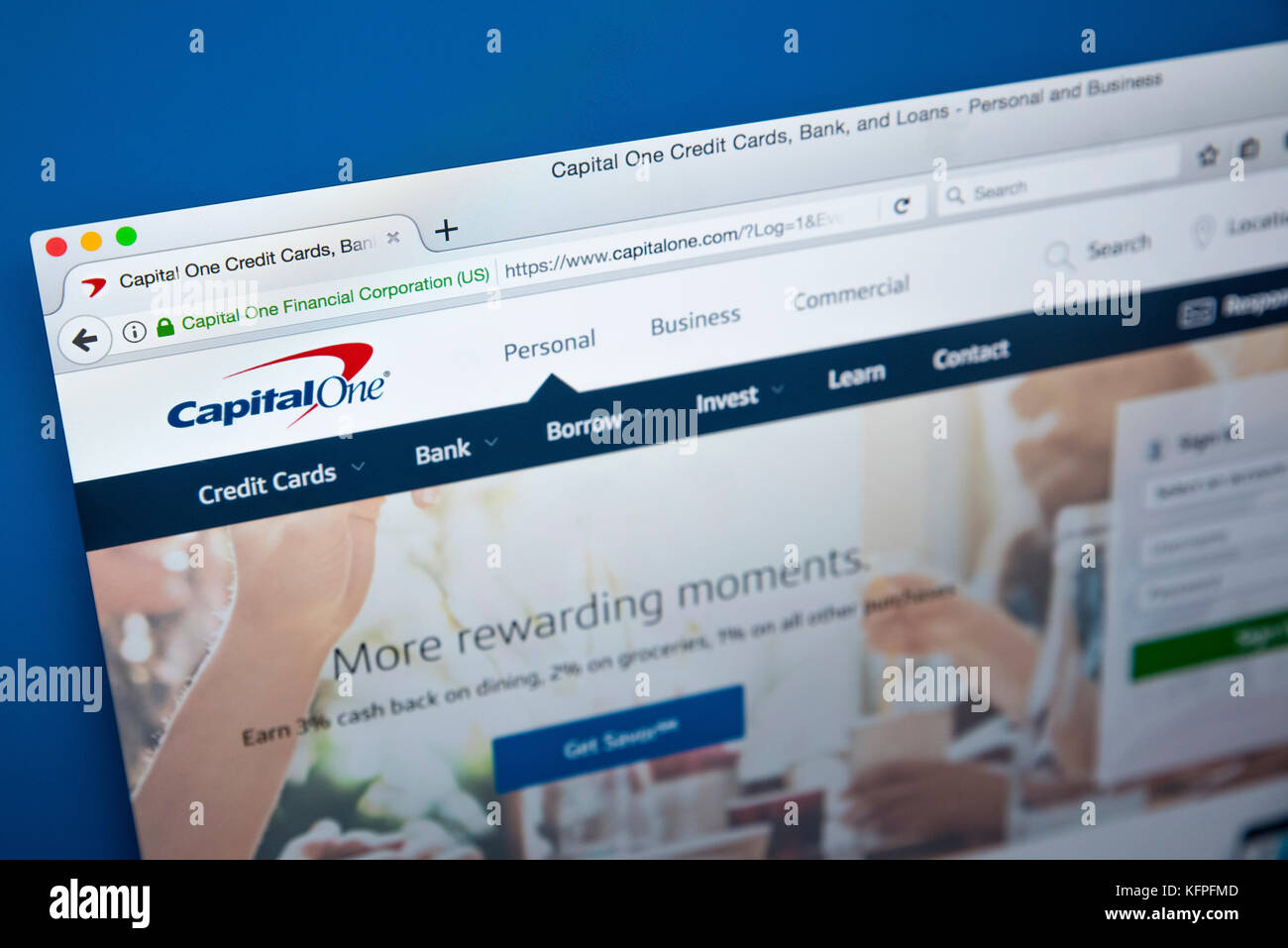 LONDON, Regno Unito - 25 OTTOBRE 2017: la homepage del sito ufficiale di Capital One Financial Corporation, il 25 ottobre 2017. Foto Stock