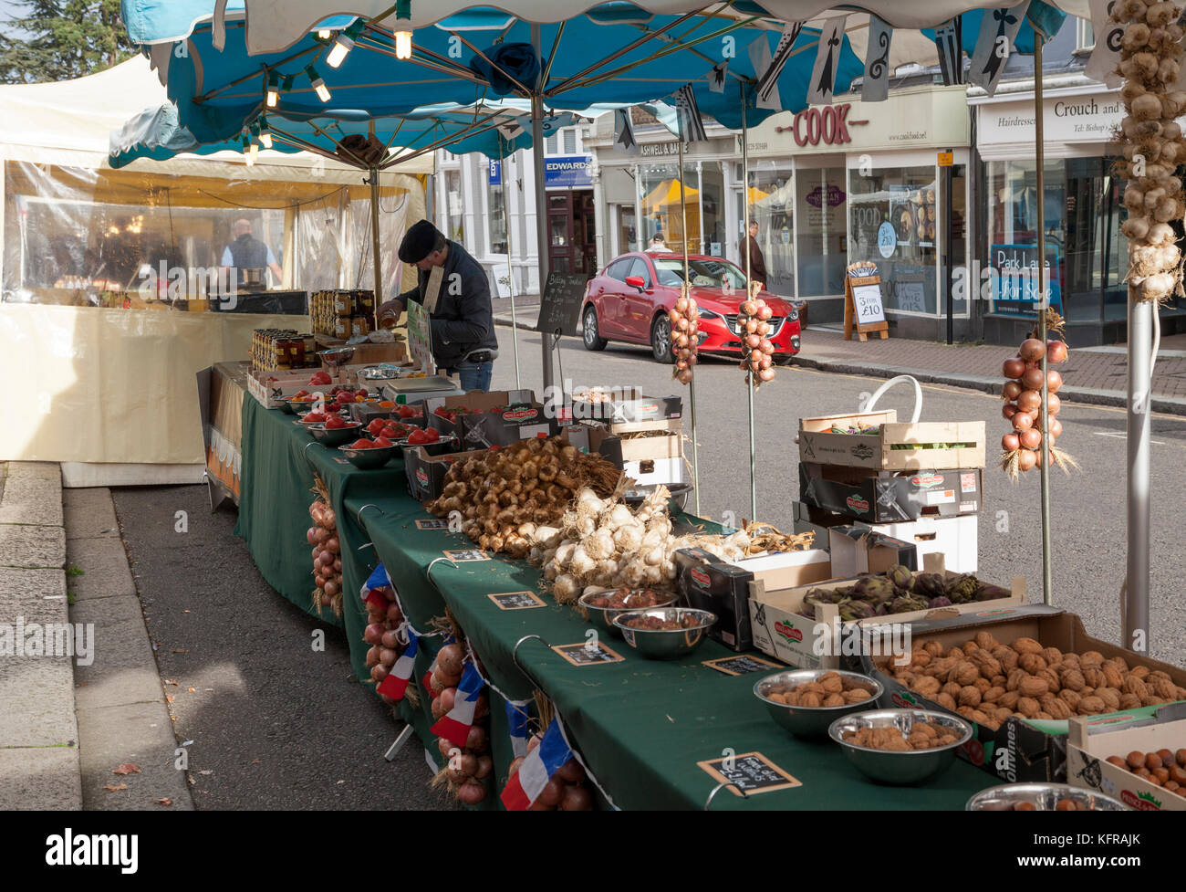 Pressione di stallo di cipolla nel mercato francese nel Regno Unito Foto Stock