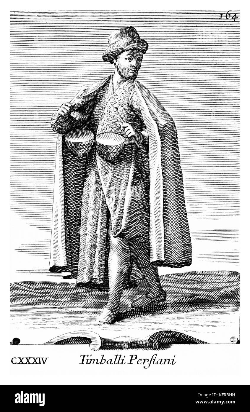 Timballi Persiani - persiano di Falcon i tamburi. Illustrazione da Filippo Bonanni 'Gabinetto Armonico" pubblicato nel 1723, l'Illustrazione 134. Foto Stock