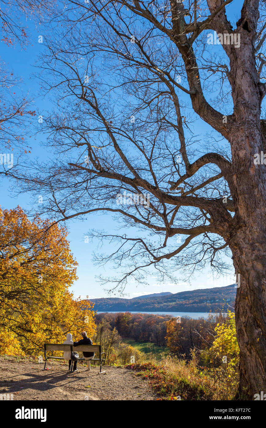 Fiume Hudson visto dal Vanderbilt Mansion National Historic Site, Hyde Park, nello Stato di New York, Stati Uniti d'America Foto Stock