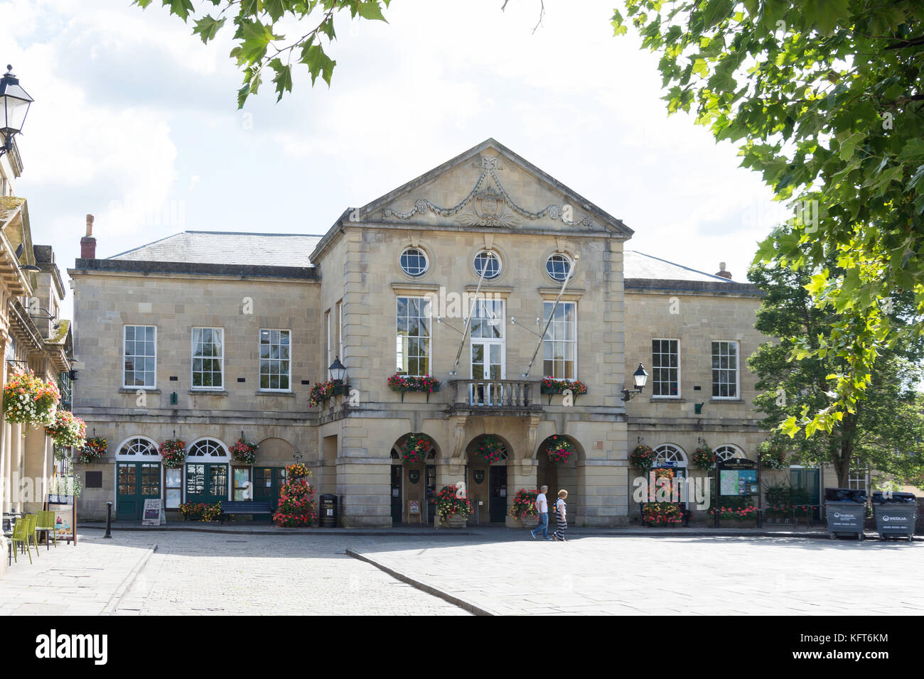 Pozzetti City Council Town Hall, luogo di mercato, pozzi, Somerset, Inghilterra, Regno Unito Foto Stock