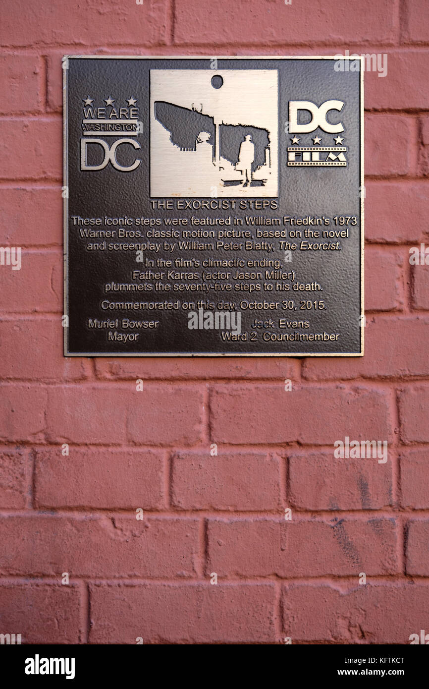 L'Esorcista passi, scala posizione filmato per il film The Exorcist, targhe commemorative, prospettiva St NW di Georgetown, Washington D.C., Regno St Foto Stock