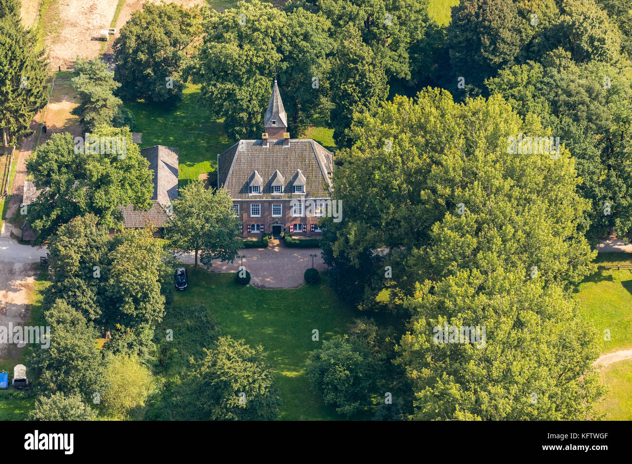 Castello di Borghee, Casa Borghee, Emmerich, basso Reno, Nord Reno-Westfalia, Germania, Europa, Vista aerea, Vista aerea, Fotografia aerea, Aerial Foto Stock