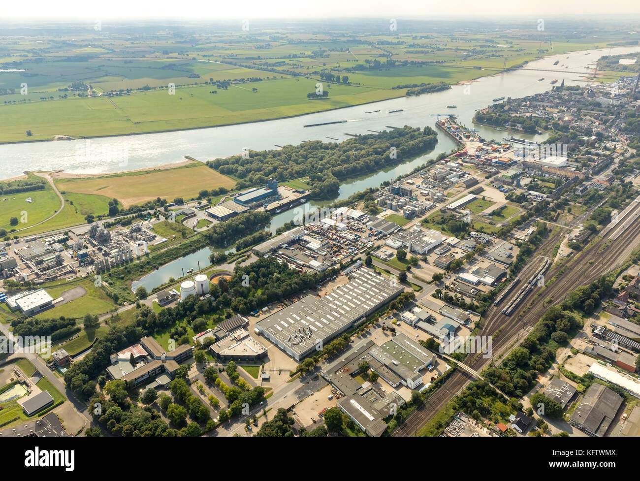 City Harbour Emmerich, porto fluviale sul Reno, Port Emmerich, basso Reno, Renania settentrionale-Vestfalia, Germania, Emmerich, Europa, Aerial View, Aerial, aer Foto Stock