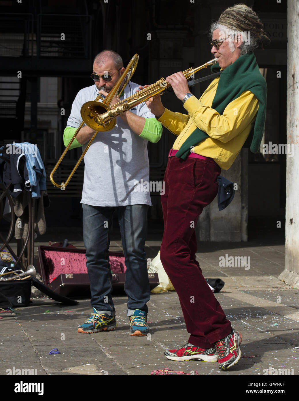 Venezia,il carnevale, musicisti Foto Stock