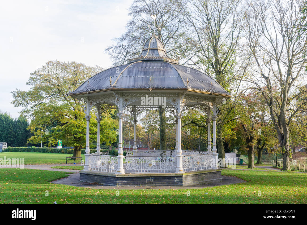 Lightwoods House e Parco in Bearwood. La casa è di grado 2 elencati e ha appena subito un £ 5 milioni per la ristrutturazione Foto Stock