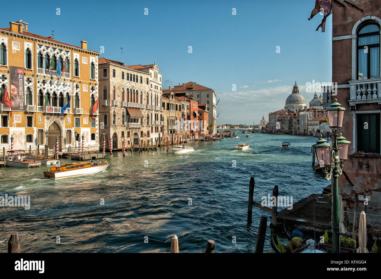 Palazzo cavalli-franchetti e il canal Grande a Venezia, Italia Foto Stock