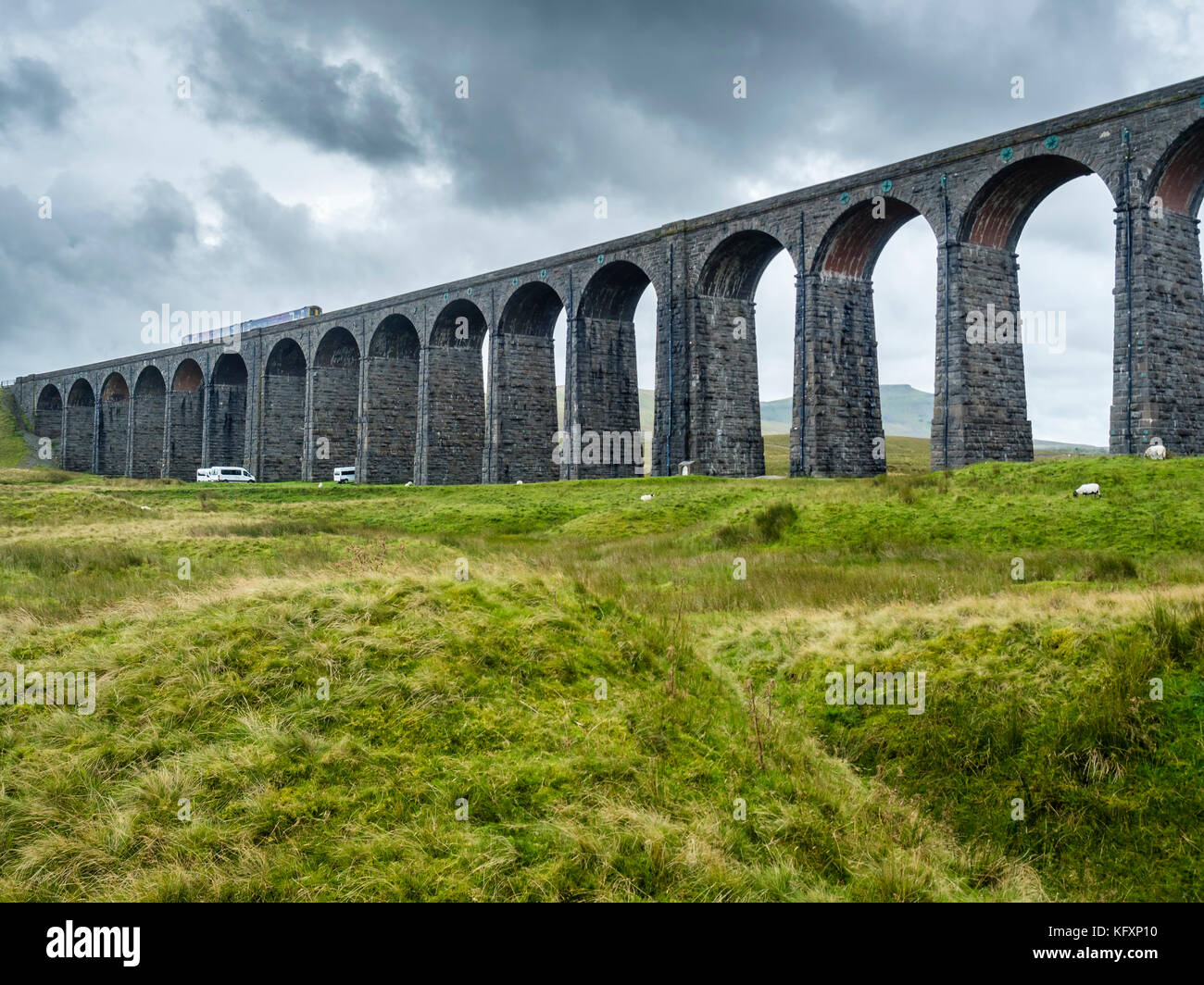 Viadotto ferroviario ribblehead, destrict Yorkshire Dales, Inghilterra, Gran Bretagna Foto Stock