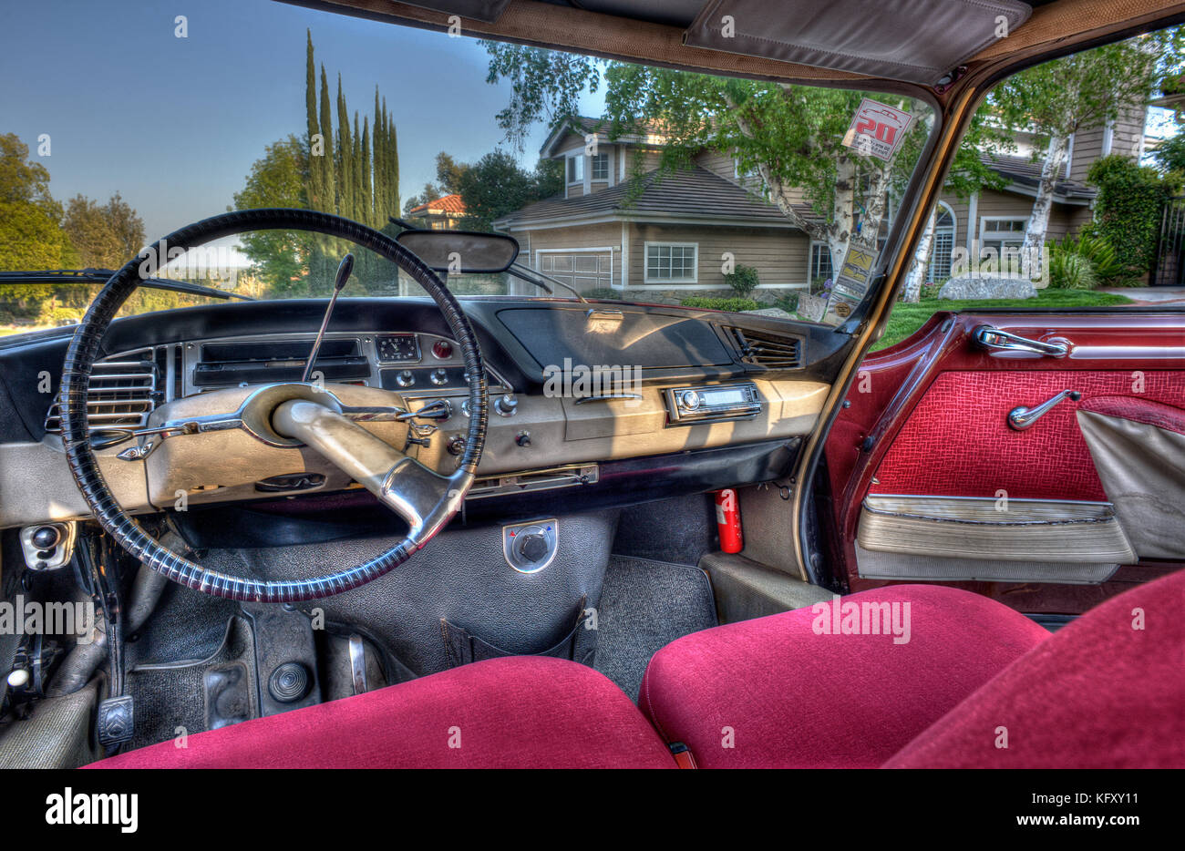 Interior Citroën DS21 fotografato vicino a Los Angeles, CA, Stati Uniti 1966. Foto Stock