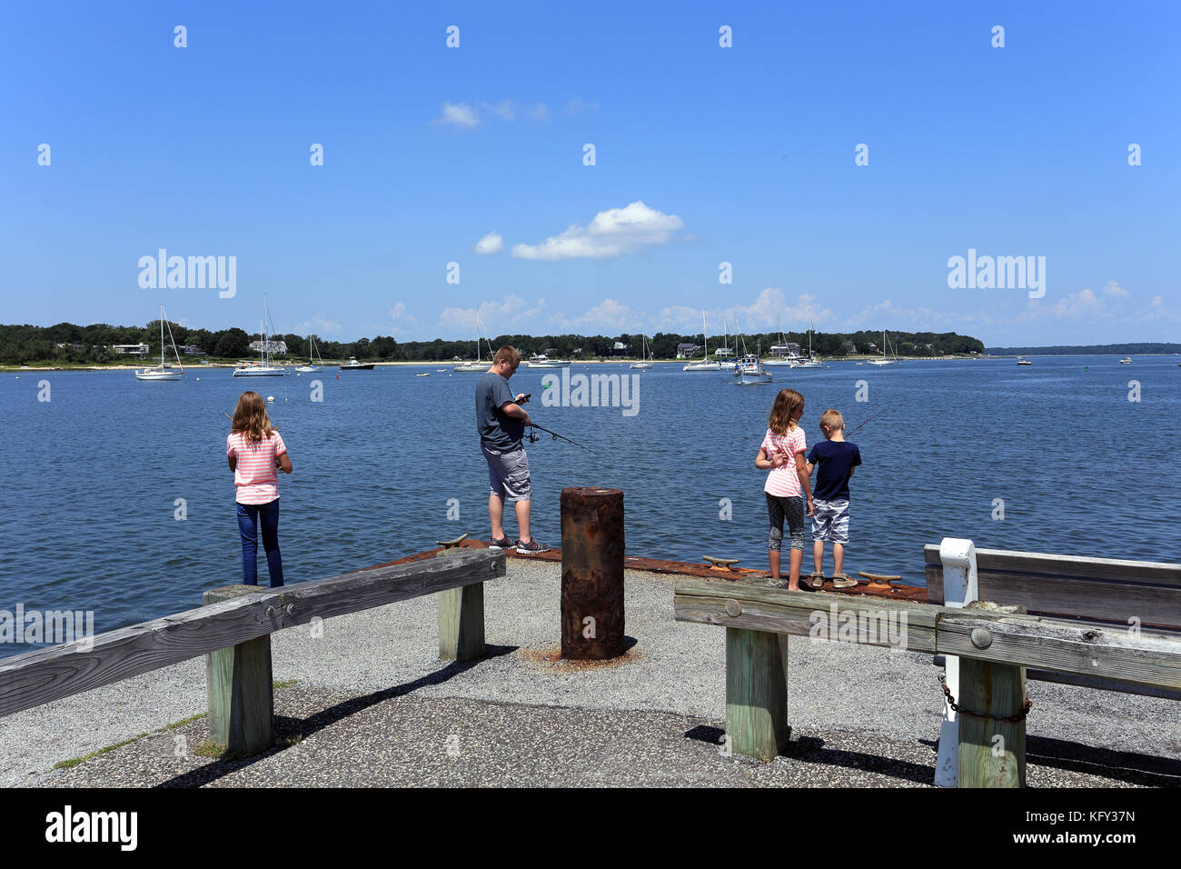 La pesca su Long Wharf sag harbor Long Island New York Foto Stock