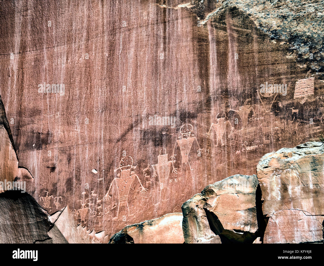 Incisioni rupestri in Fruita a Fremont river, Utah US Foto Stock