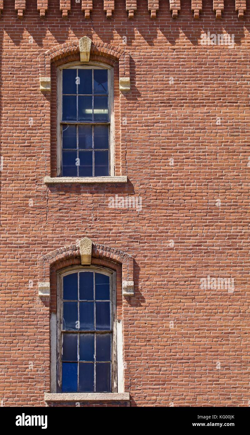 Xix secolo mulino di finestre verticali Foto Stock