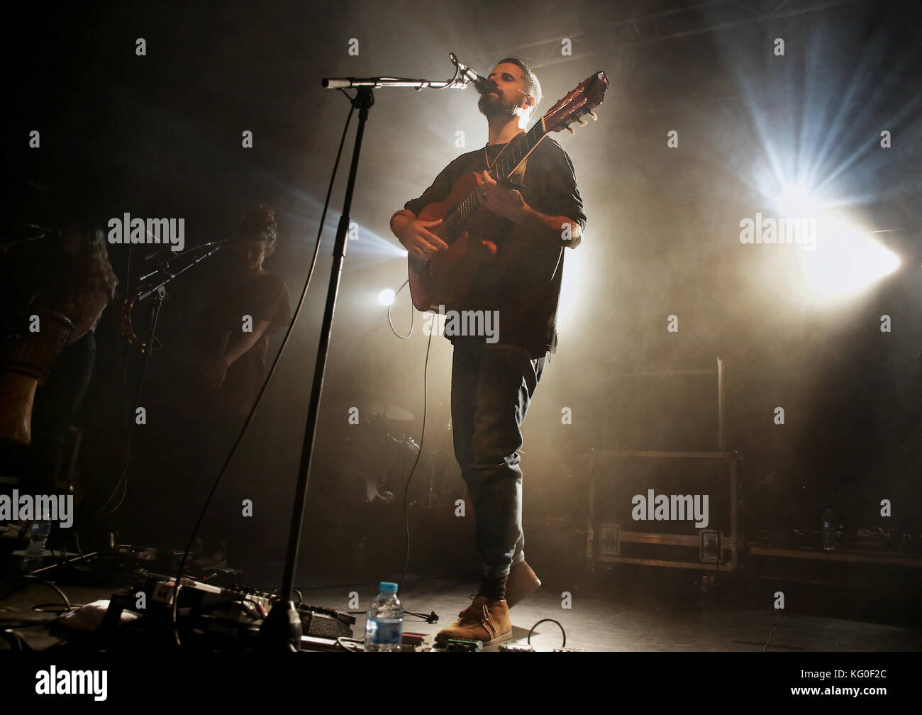 Nick Mulvey si esibisce dal vivo alla Liverpool O2 Academy con: Nick Mulvey dove: Liverpool, Regno Unito quando: 01 ottobre 2017 Credit: Sakura/WENN.com Foto Stock