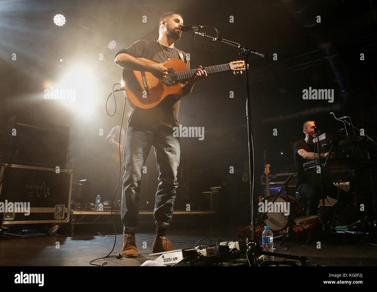 Nick Mulvey si esibisce dal vivo alla Liverpool O2 Academy con: Nick Mulvey dove: Liverpool, Regno Unito quando: 01 ottobre 2017 Credit: Sakura/WENN.com Foto Stock