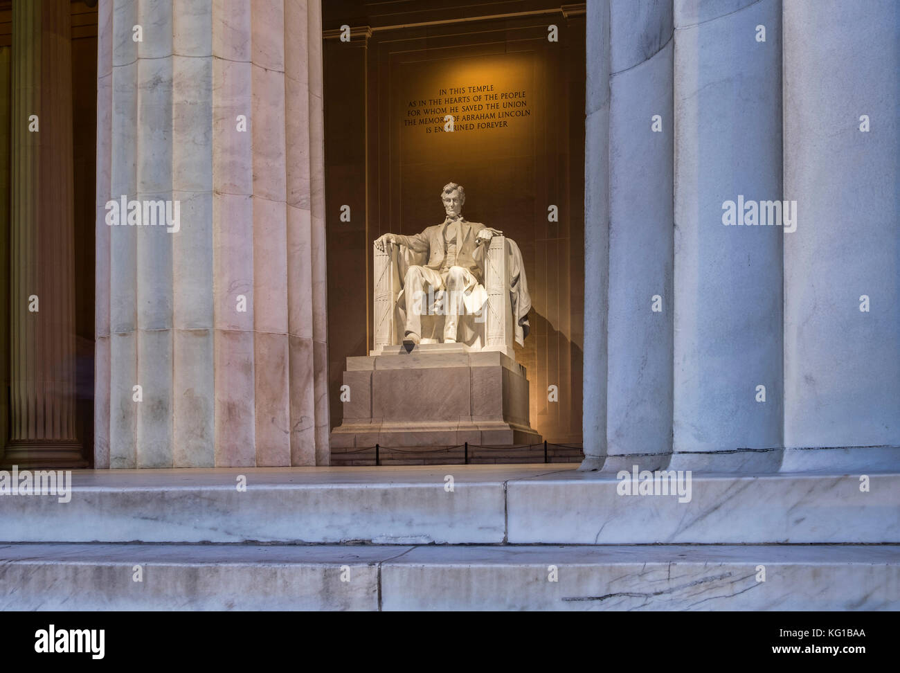 Il Lincoln Memorial dal memorial passi, National Mall di Washington DC, Stati Uniti d'America Foto Stock