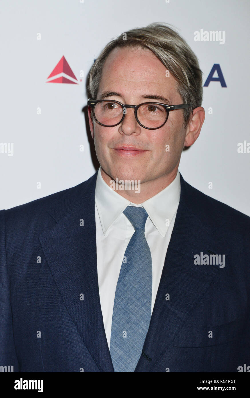 Los Angeles, California, USA. 02nov, 2017. Matthew Broderick 018 arriva per la sesta annuale "el storie di vita reale' dell'evento che beneficiano della mptf (Motion Picture & television fund) al latte Studio in Los Angeles, California, il 2 novembre 2017. Credito: tsuni / usa/alamy live news Foto Stock