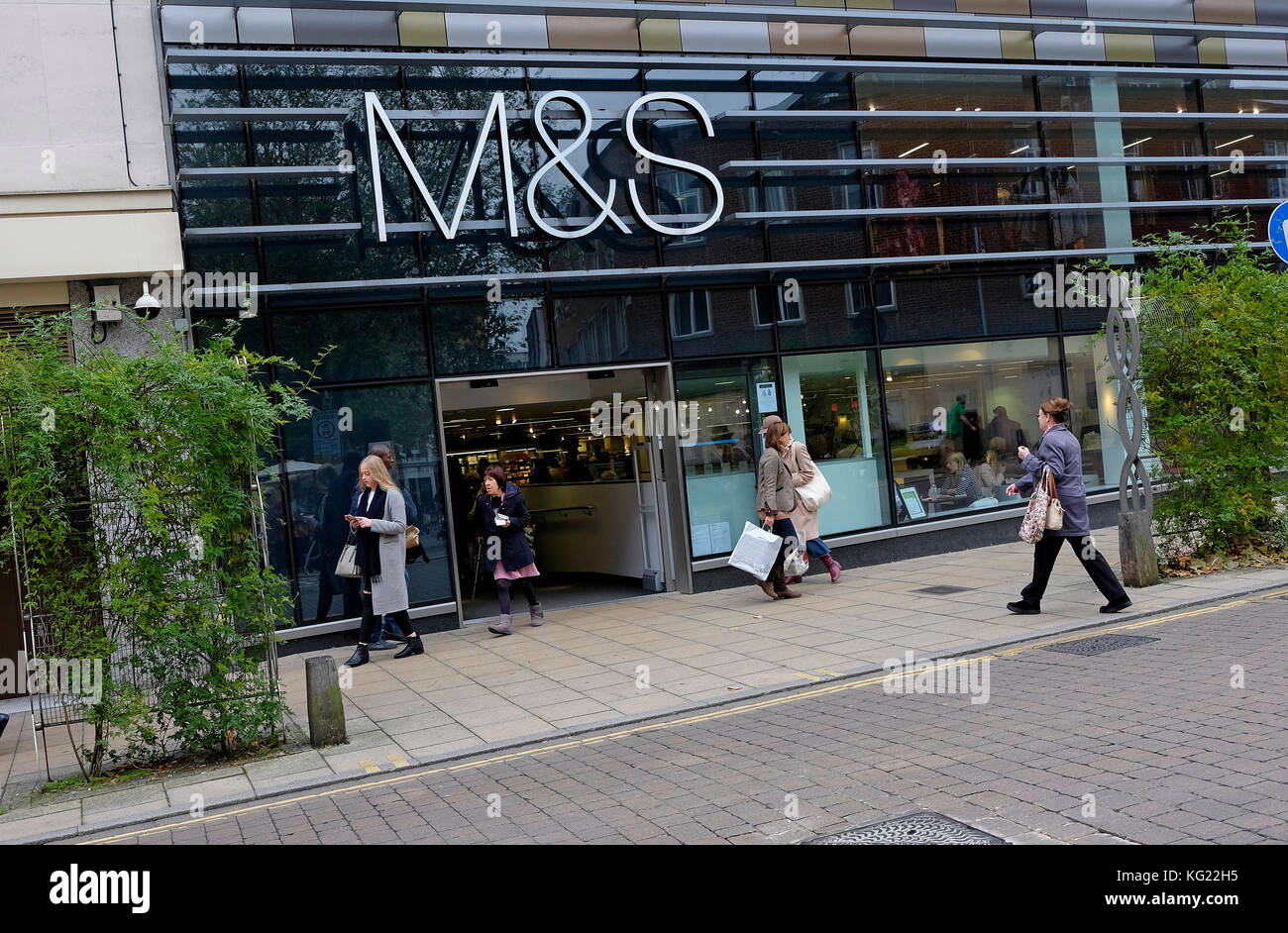 M&s store esterno, Norwich, Norfolk, Inghilterra Foto Stock