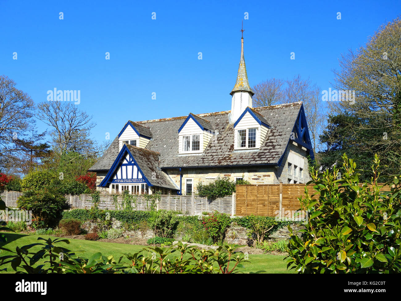 Una vecchia cappella trasformata in una casa vicino a Truro in Cornovaglia, Inghilterra, Regno Unito. Foto Stock