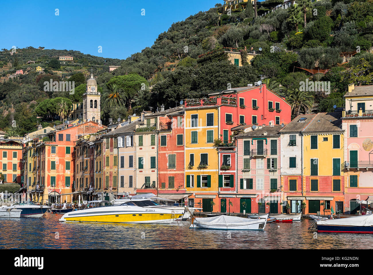 Il pittoresco porto e il borgo di Portofino, liguria, Italia. Foto Stock