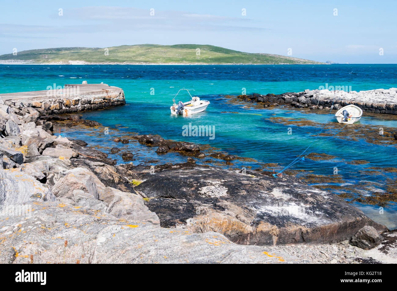 L'isola di Fuday visto dal piccolo porto di Eoligarry nel nord della barra, Ebridi Esterne. Foto Stock