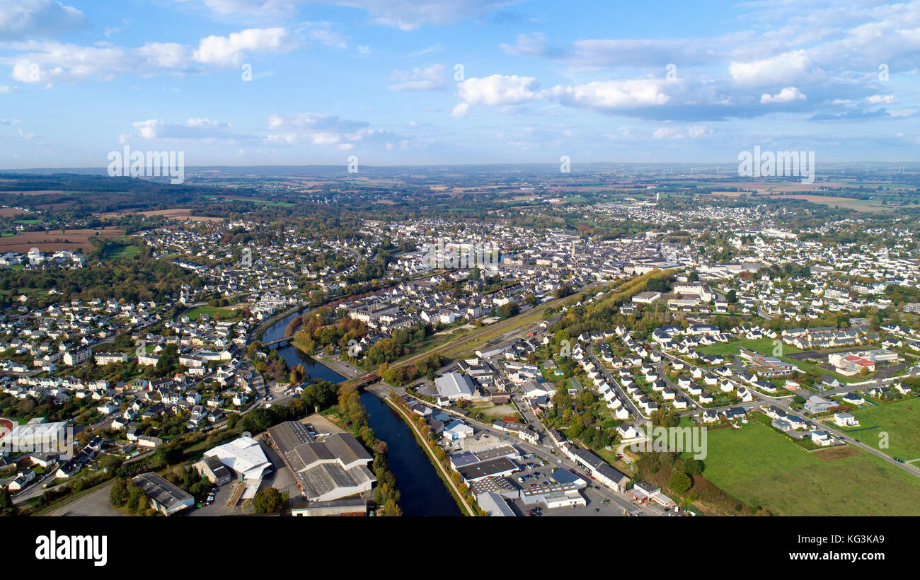 Vista aerea della città a pontivy nel Morbihan Foto Stock