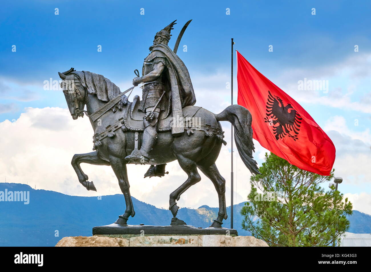 Albania Tirana - Statua di Skanderbeg, Piazza Skanderbeg Foto Stock