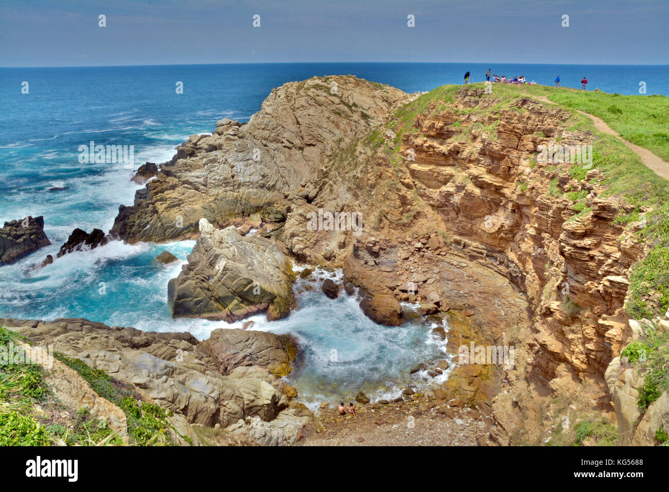 Splendida vista della collina sacra e oceano blu in Punta Cometa, Messico Foto Stock