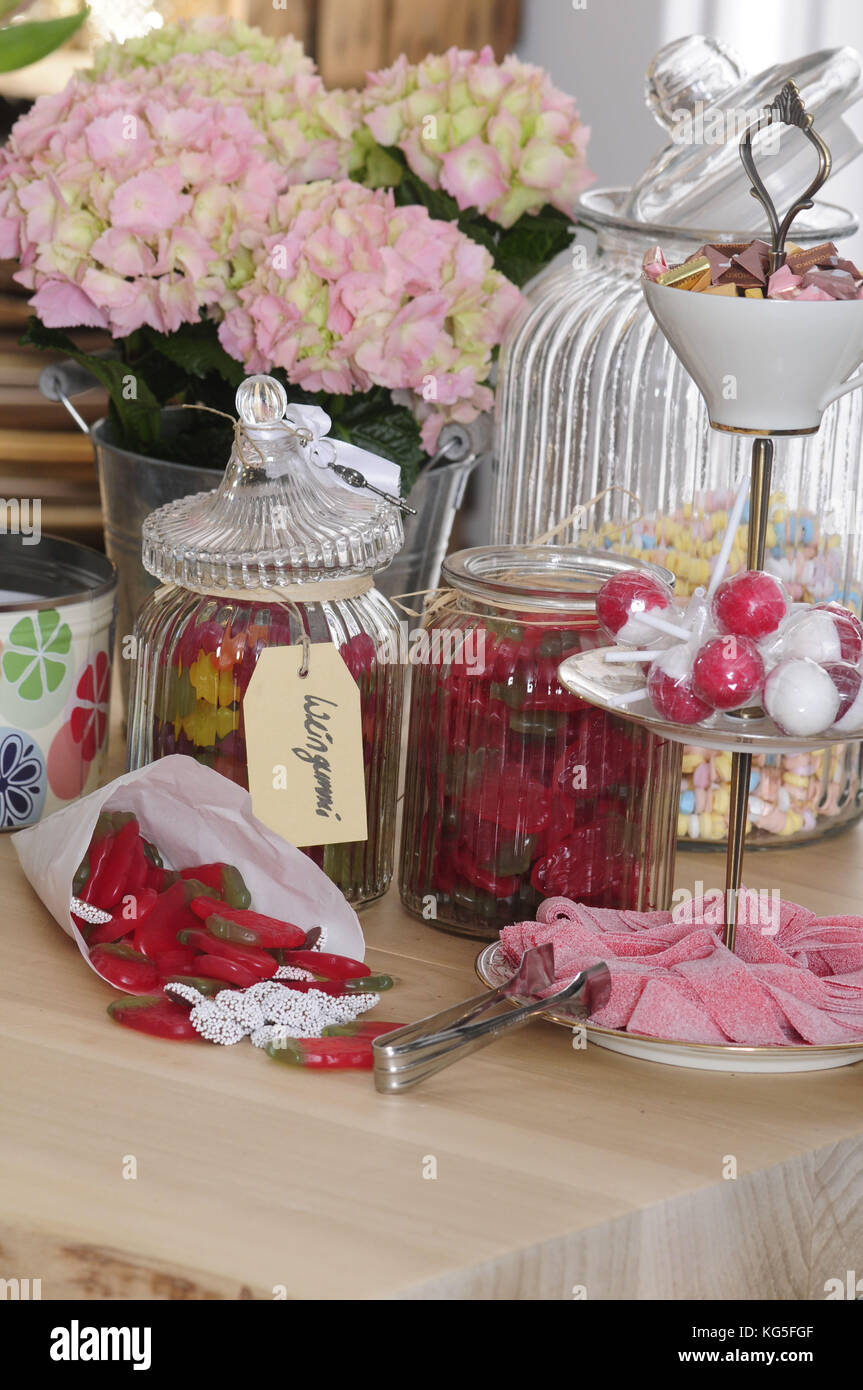 Caramelle in negozio di dolciumi, close-up Foto Stock