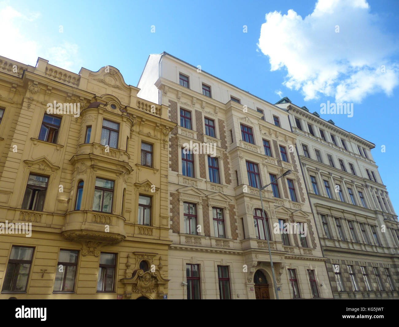 Praga, case art nouveau a opletalova street Foto Stock