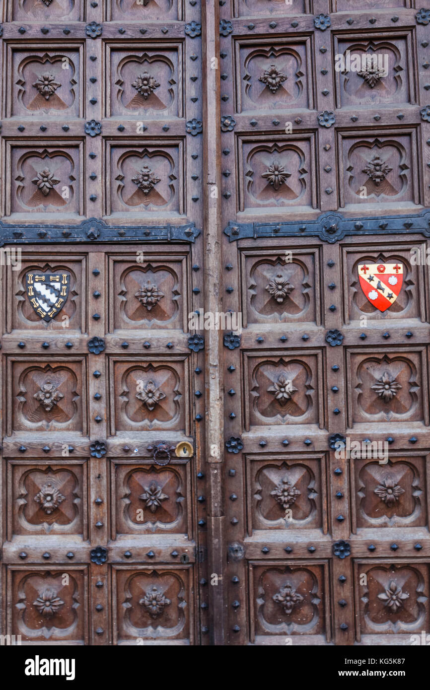 Inghilterra, oxfordshire, Oxford, Oxford University, porta in legno Foto Stock