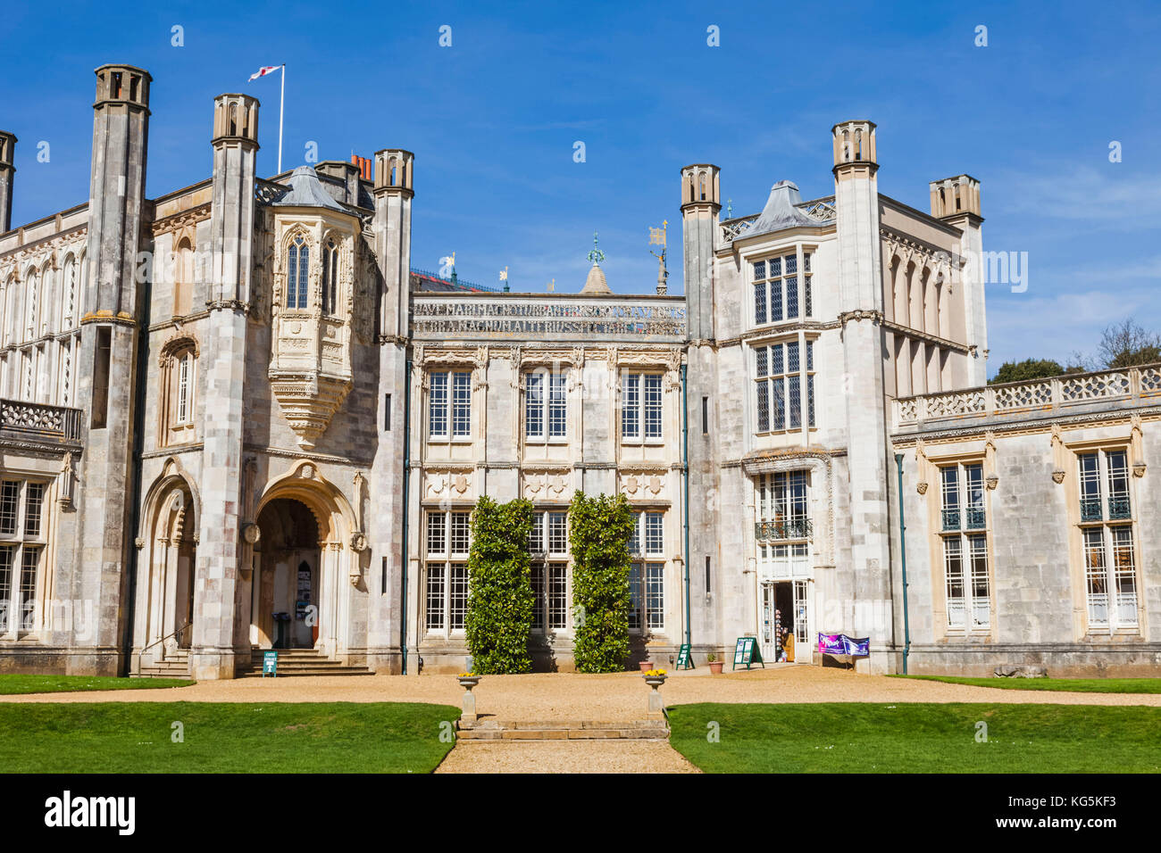 Inghilterra, Dorset, Christchurch, Highcliffe Castle Foto Stock