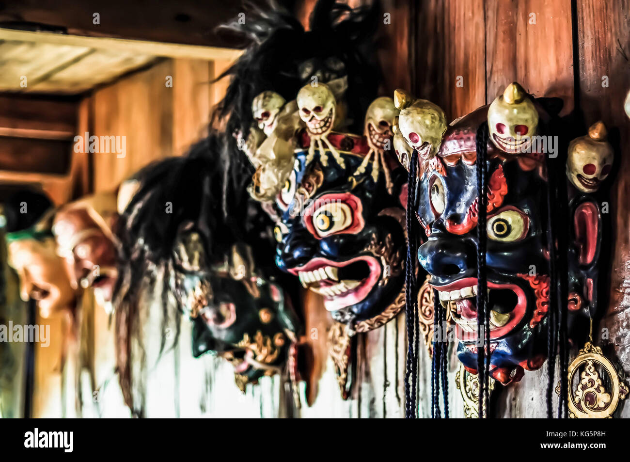 Le maschere che raffigura una divinità infuriate, distretto rasuwa, regione bagmati, Nepal, asia Foto Stock