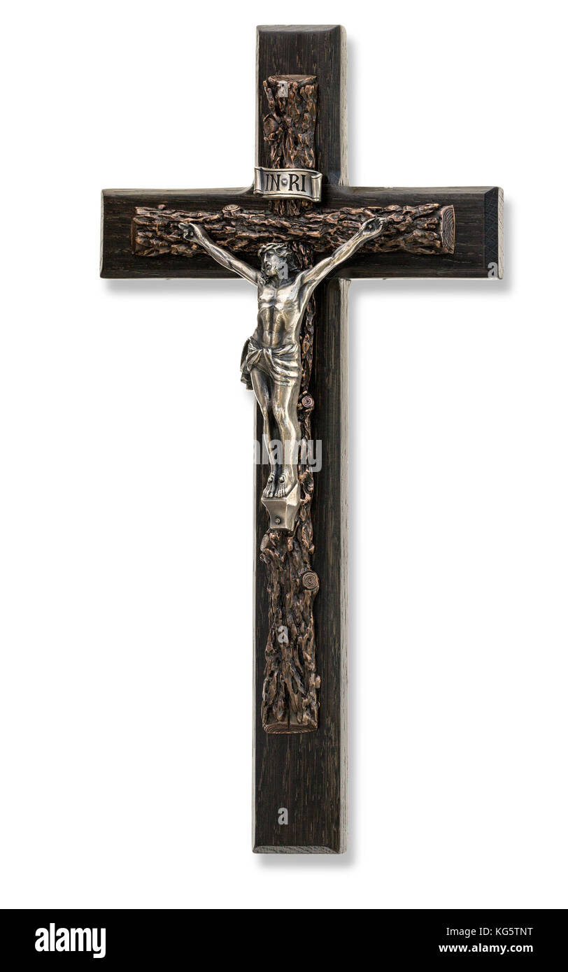 Crocifisso con la figura di Gesù su sfondo bianco, verticale con tracciato di ritaglio Foto Stock