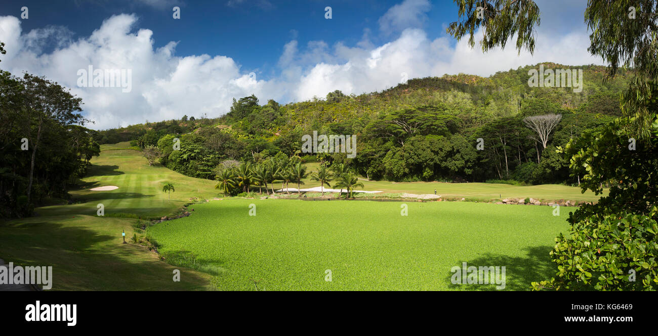 Delle Seychelles, Praslin, Anse Kerlan, Constance Lemuria Resort, campo da golf, panoramica Foto Stock
