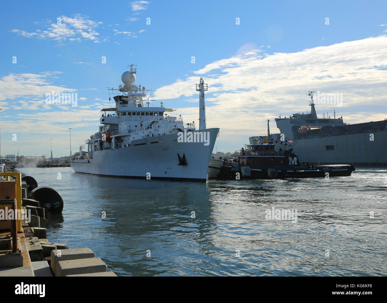 Sealift militare del comando indagine oceanografica nave USNS Maury (T-AGS 66) Foto Stock