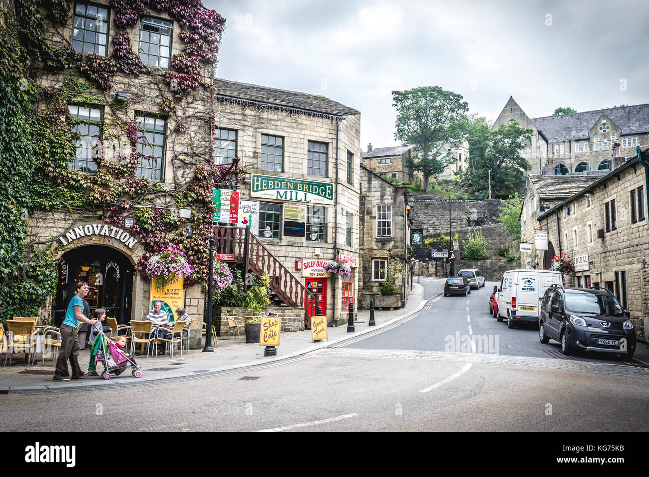 Hebden Bridge centro città (Hebden Bridge, nello Yorkshire, Regno Unito) Foto Stock
