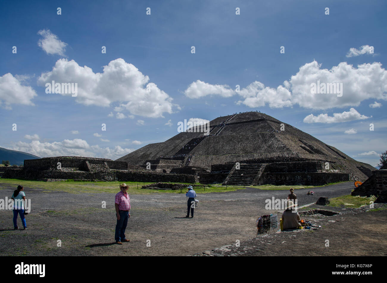 Vista della Piramide del Sole a Teotihuacan, Messico. Credit: Karal Pérez / Alamy Foto Stock