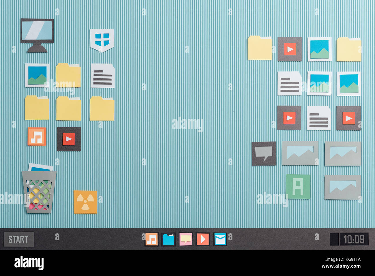 Computer interfaccia desktop con icone, barra di avvio e le applicazioni, carta tagliata e composizione di collage Foto Stock